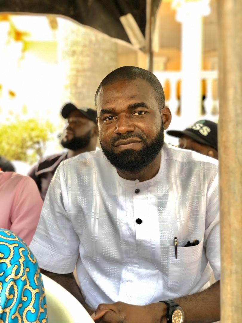 Emeka Nwabunwanne (Bash)