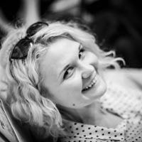 Оксана Стеценко