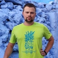 Александр Гущин