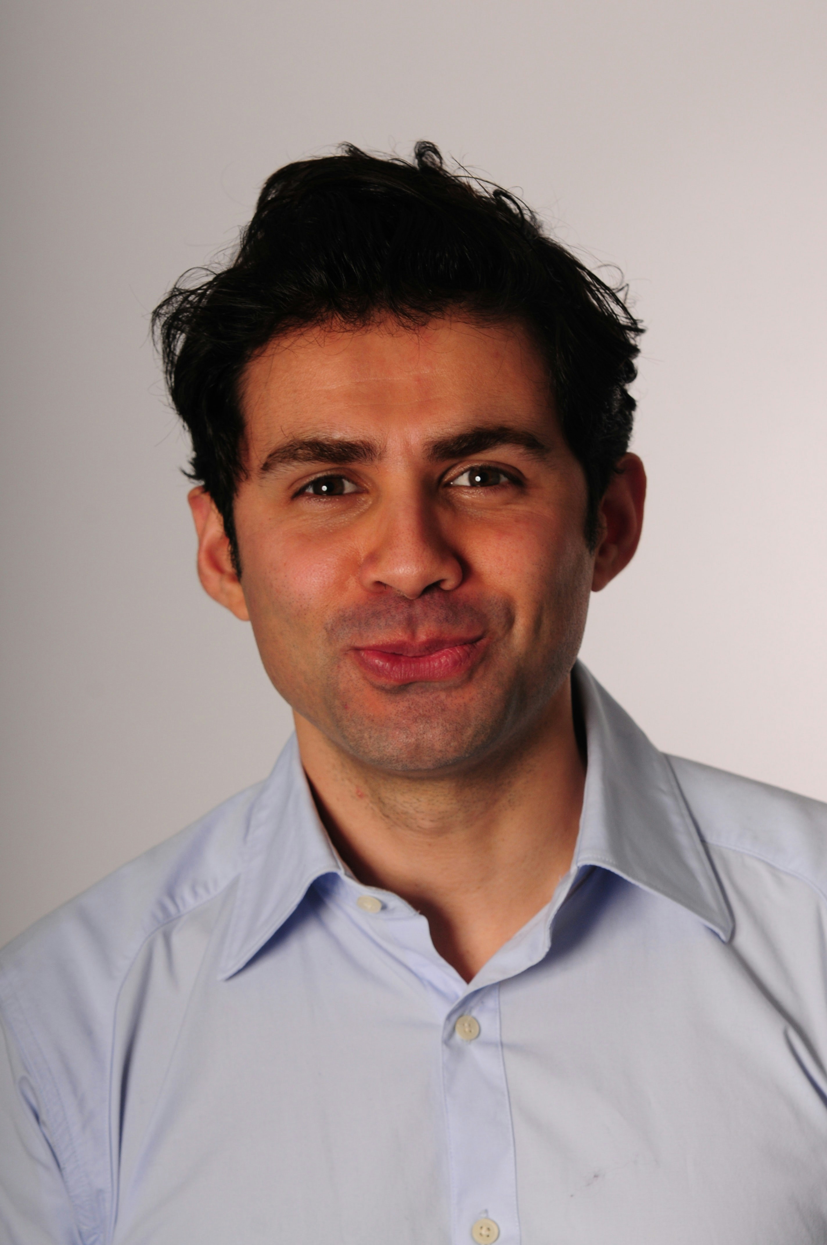 Schneider Castellano