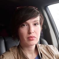 Анна Серикова