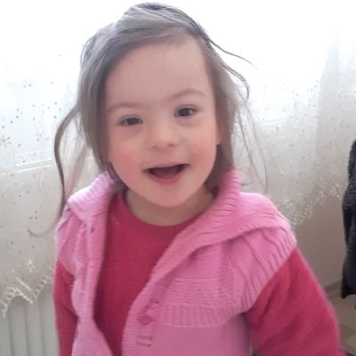 Ecrin ikbal Beyazlı