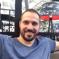 Роман Евстратов