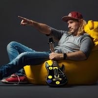 Данил Карташев