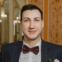 Александр Титов