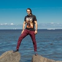 Саша Шкуропат