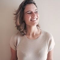 Jacqueline Van Den Ende