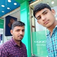 Máhìpãl Máñdotã