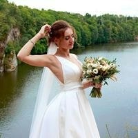 Аліна Кузьмінська