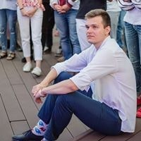 Андрій Волос