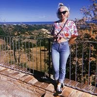 Claire Louise Sterngold