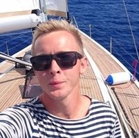 Валерий Петущак