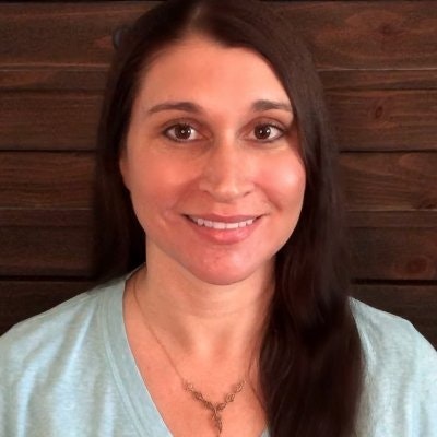 Loving Essential Oils | Jennifer Lane