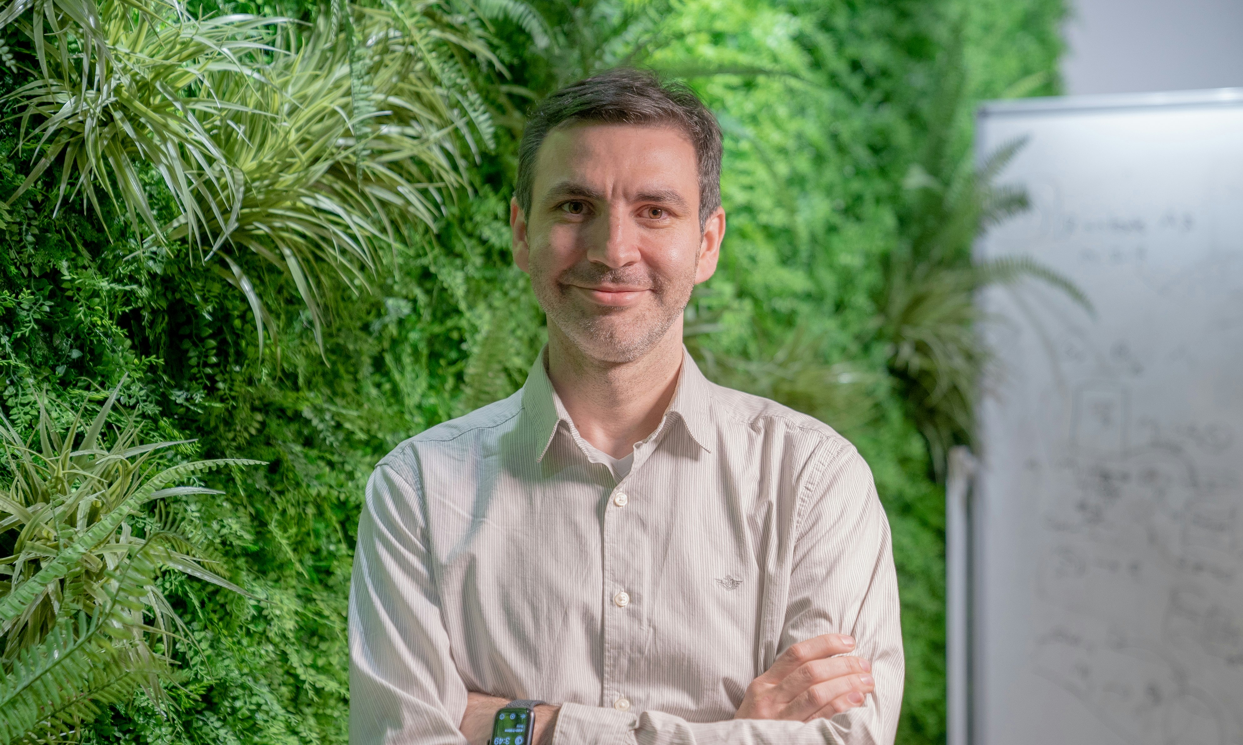 Eser Ozvataf (laroux)