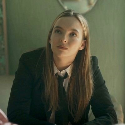 𝑪𝒆𝒍𝒊𝒏𝒆