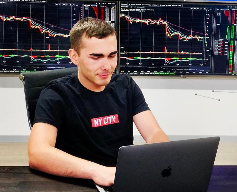 Илья Олексюк