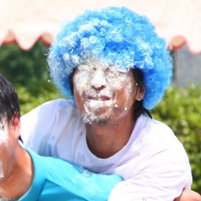 オータニシンイチ