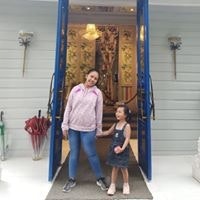 Luluvele Velez Dela Paz