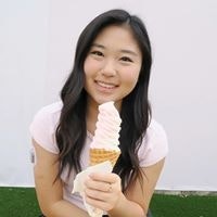 Julia Hwang