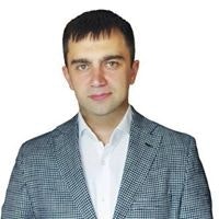 Дмитрий Якушев