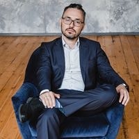 Станислав Смирнов