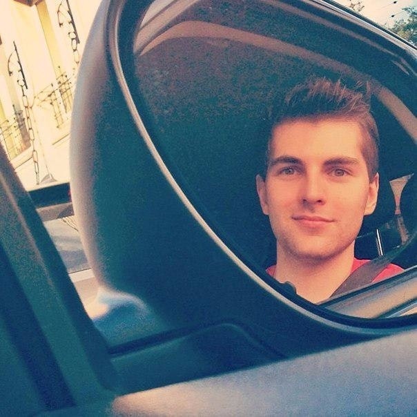 Владислав Александро