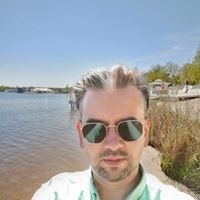 Артем Селихов