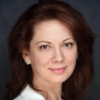 Марина Старова