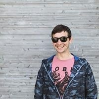 Максим Шиков