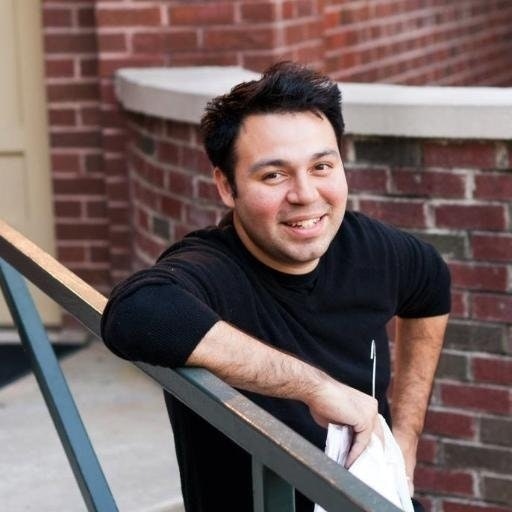 Robert De Los Santos