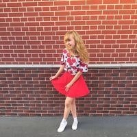 Valeria Kuzhakhanova