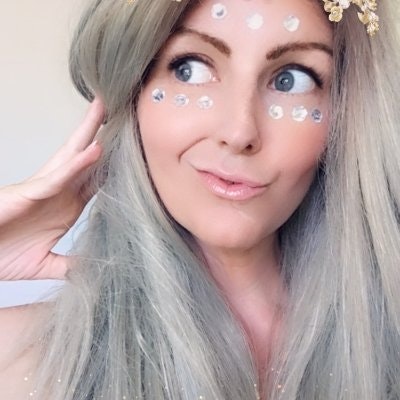 Gem Stonnes 💎 PoshMark Seller