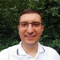 Александр Степаненко