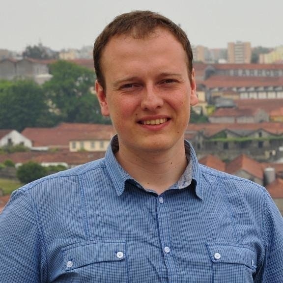 Александр Тоболь