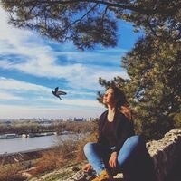 Лена Останкова