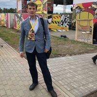 Денис Петухов