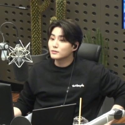 neysa🍓 // semi ia