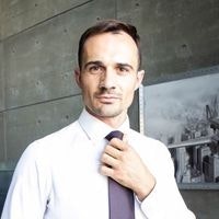 Роман Бирюков