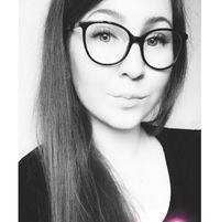 Alexandra Kušnírová