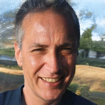 victorhouck@protonmail.com