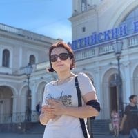 Աննա Առաքելյան