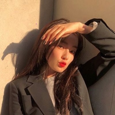 'ᴀᴜʀᴏʀᴀ ᴠᴇʀᴏɴɪᴄᴀ