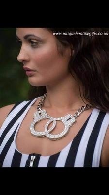 unique bootike gifts