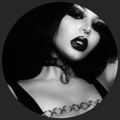 BroKen_wIngS 🧚🏼‍♂️🌻🦋