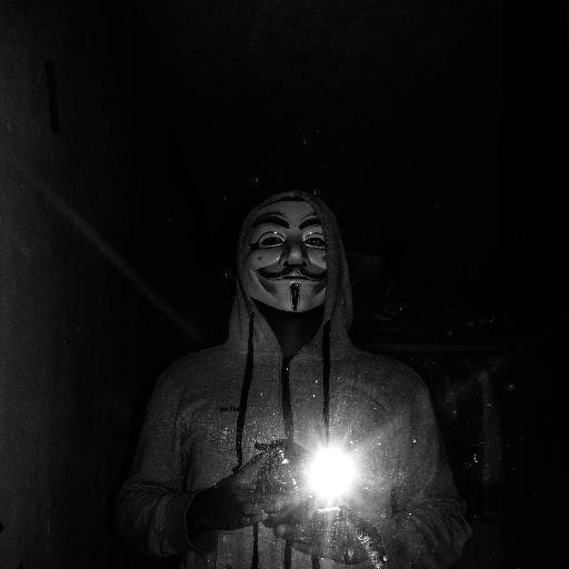 ebenezer PratzFlores