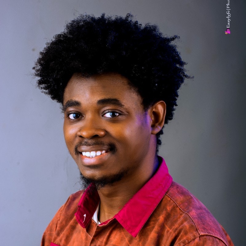 Elvis Duru