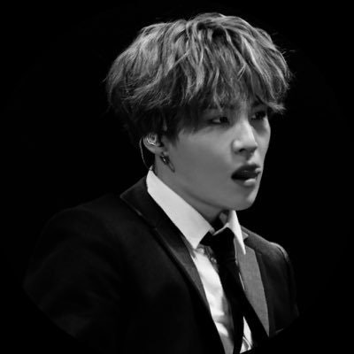 NAINI⁷ HOBI DAY💜