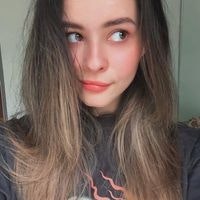 Евгения Искендирова