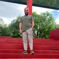 Вардан Алоян