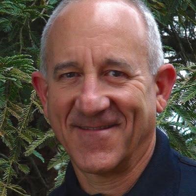 Warren Kahn